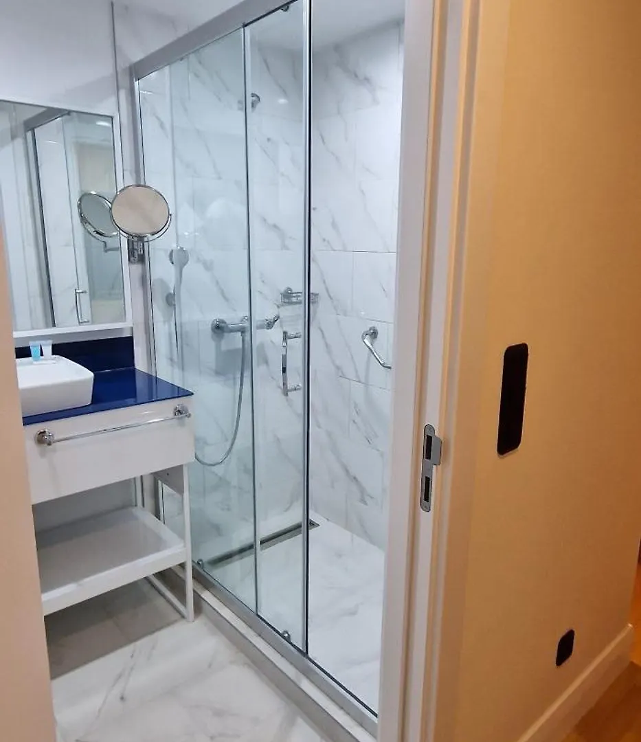 Dreamland Hotel - Orbi City Batumi