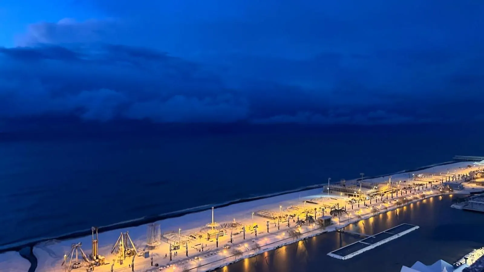 Dreamland Hotel - Orbi City Batumi