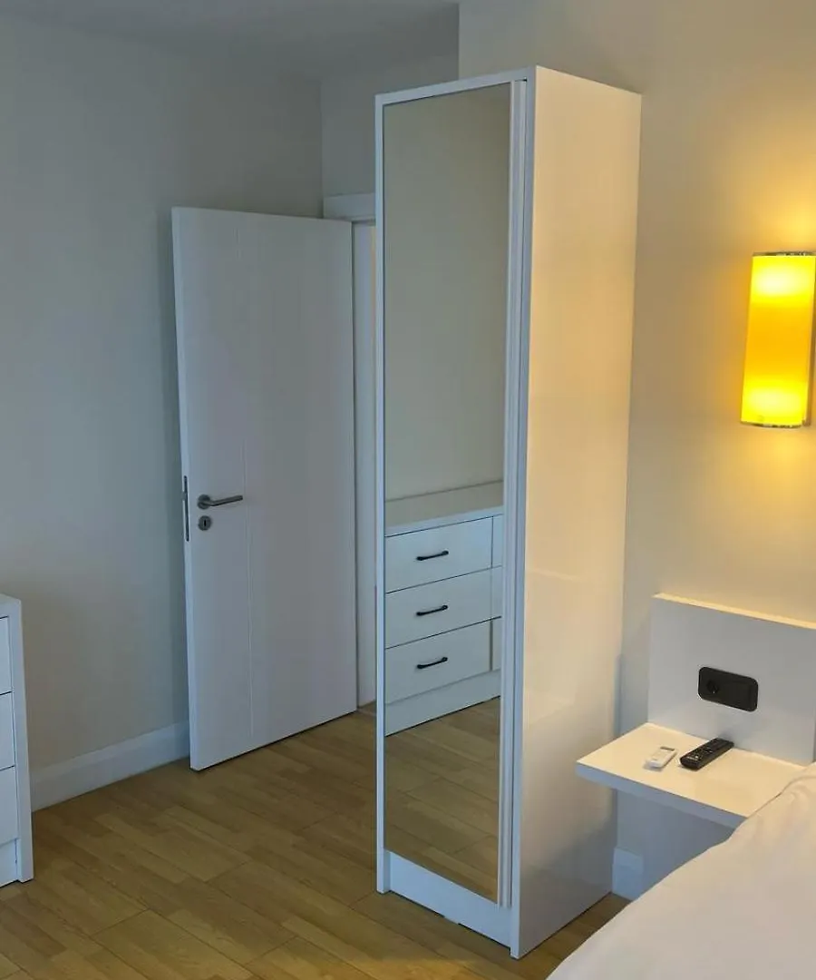 Dreamland Hotel - Orbi City Batumi 5*,