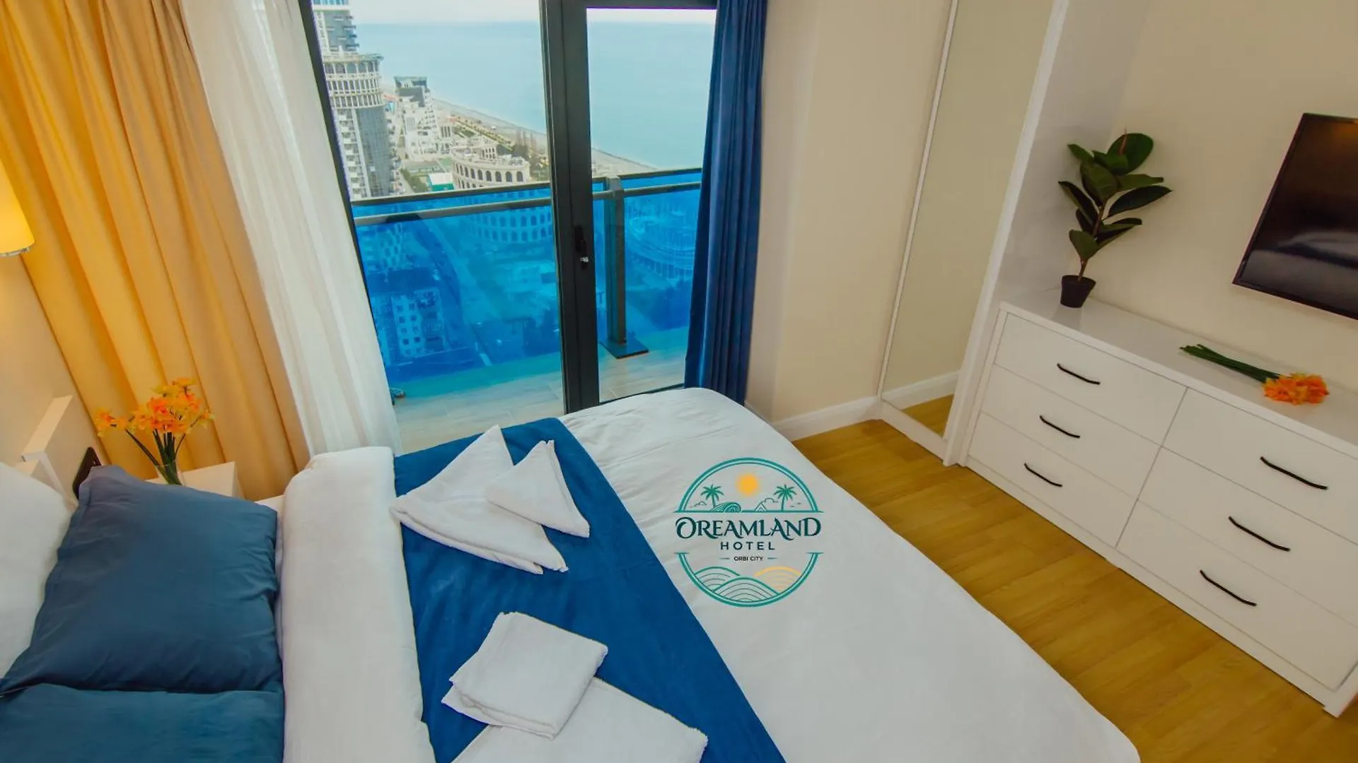 Dreamland Hotel - Orbi City 巴统 5*,