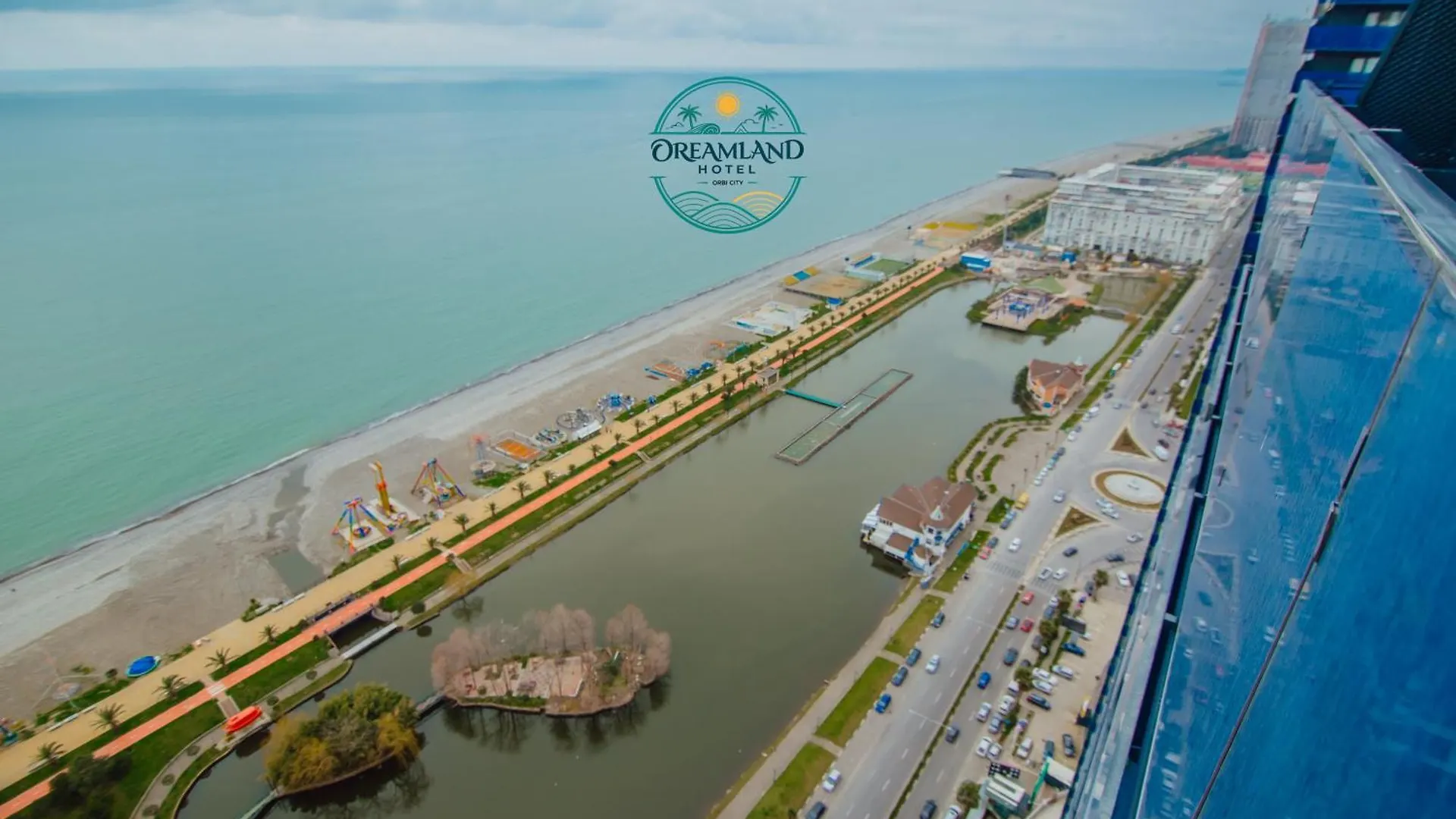 Dreamland Hotel - Orbi City 巴统