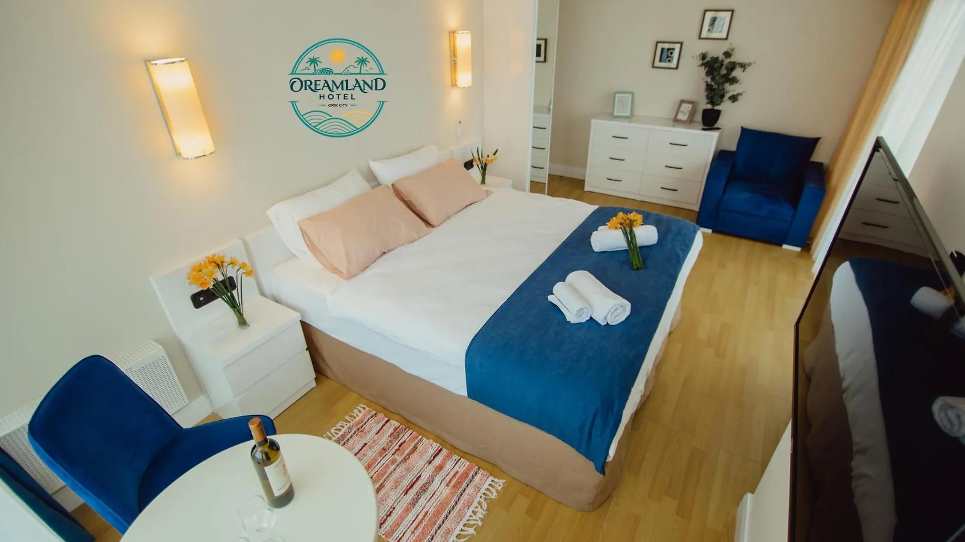Dreamland Hotel - Orbi City 巴统