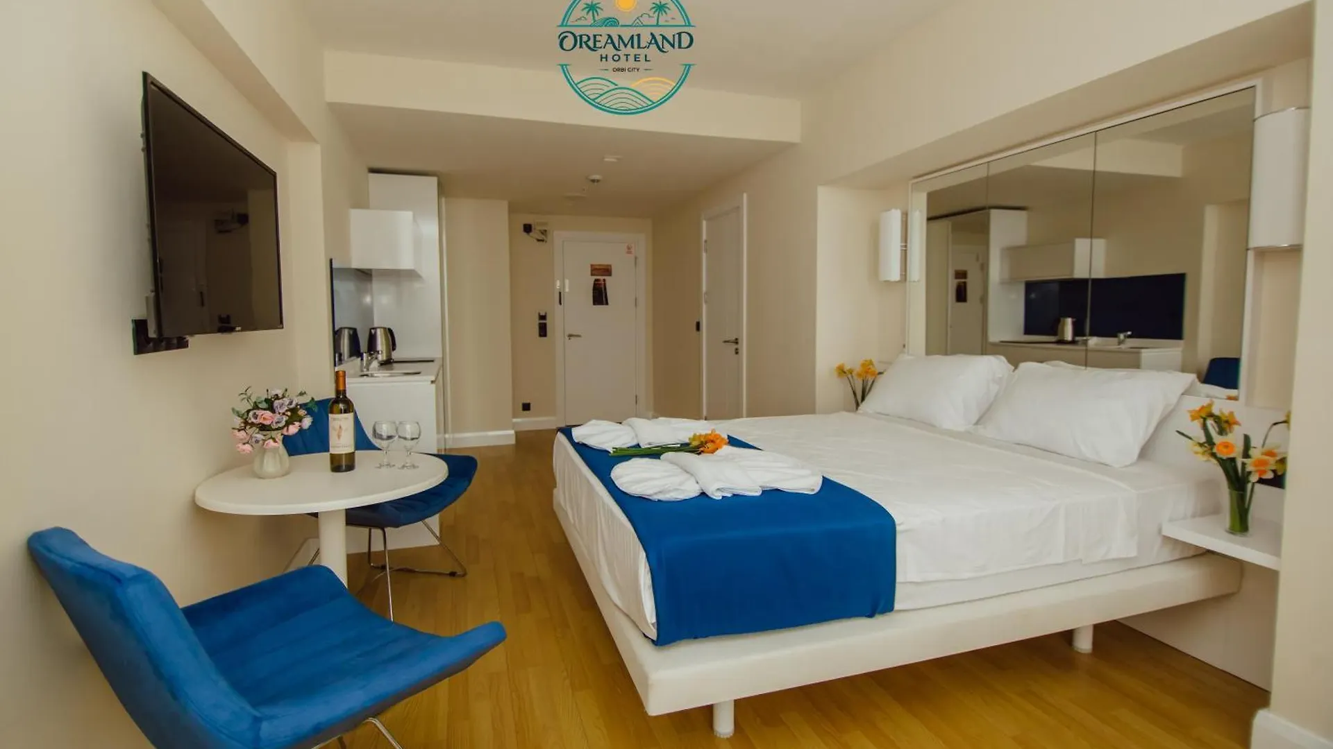 Dreamland Hotel - Orbi City 巴统