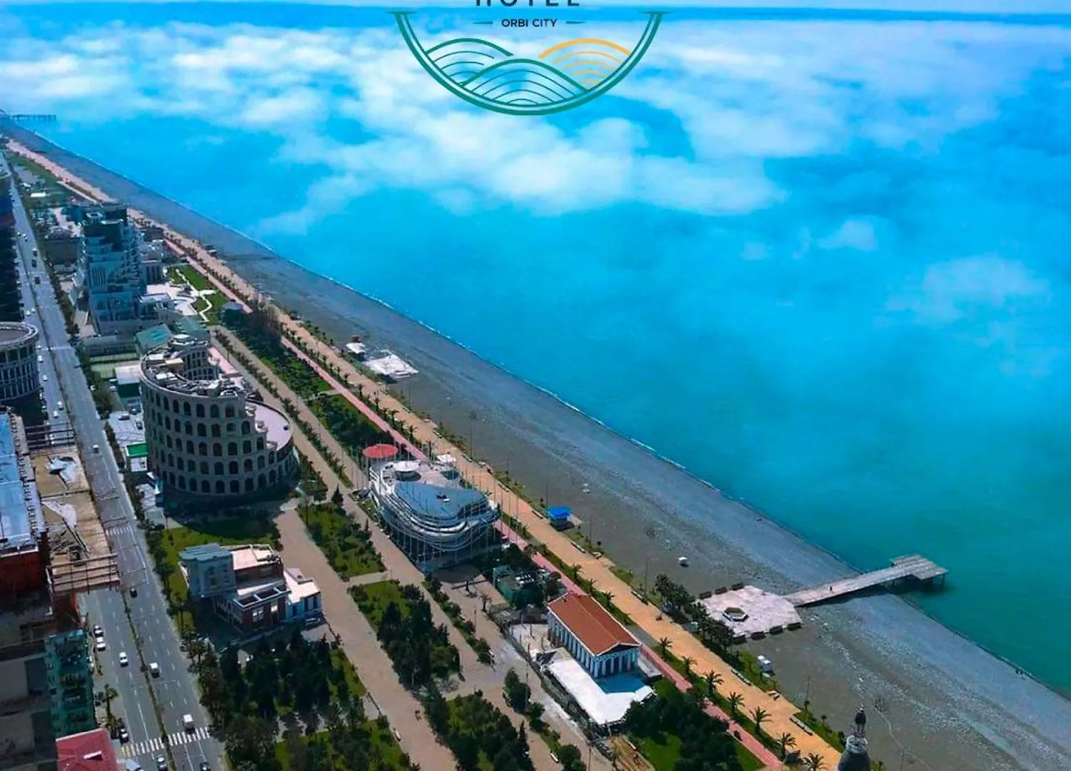 Dreamland Hotel - Orbi City 巴统 5*,